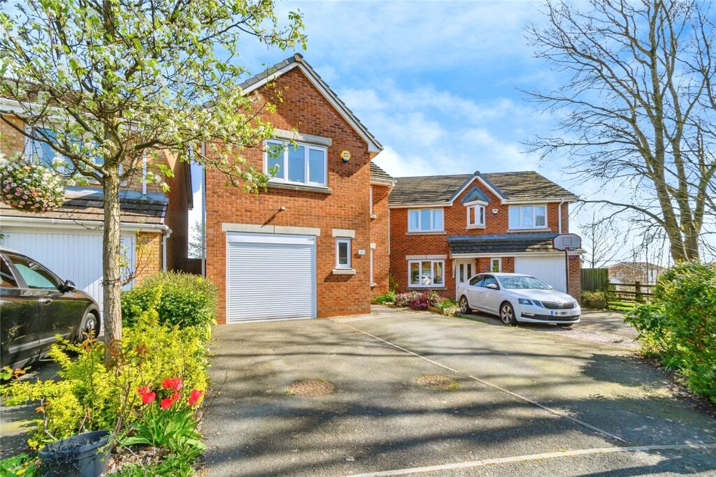 Main image of property: Harper Fold Close, Radcliffe, Manchester, Greater Manchester, M26