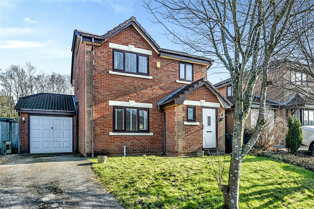 2 bedroom detached house for sale in Newburn Close, Skelmersdale