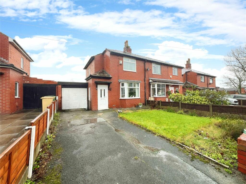 2 bedroom semidetached house for sale in Plodder Lane, Farnworth
