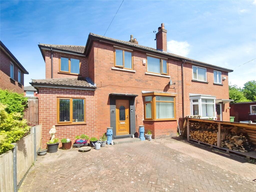 Main image of property: Elmwood Grove, Farnworth, Bolton, Greater Manchester, BL4