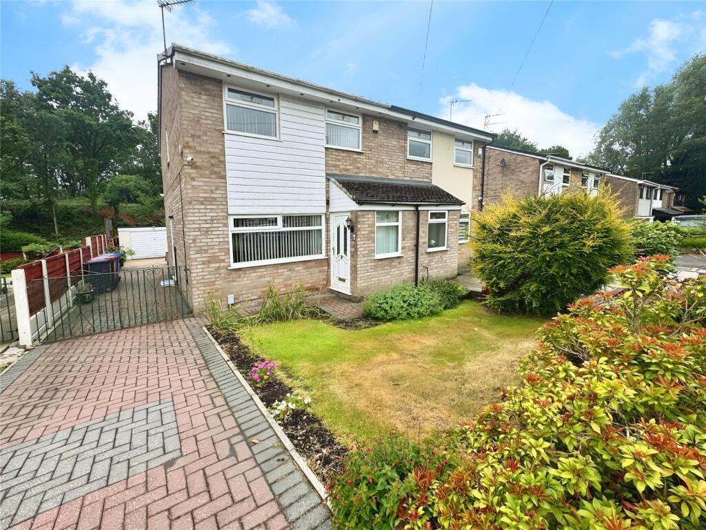 Main image of property: Jonquil Drive, Worsley, Manchester, Greater Manchester, M28