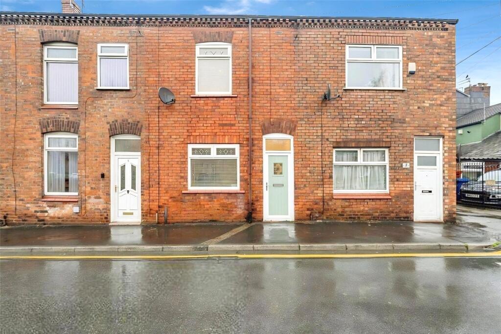 Main image of property: Lovers Lane, Atherton, Manchester, Greater Manchester, M46