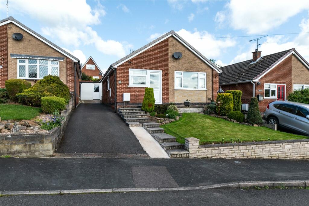 2 bedroom bungalow for sale in Pinewood Road, Belper, Derbyshire, DE56