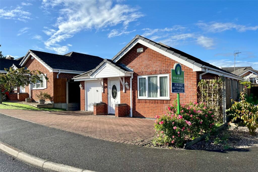 2 bedroom bungalow for sale in Thomas Close, Codnor Park, Ironville