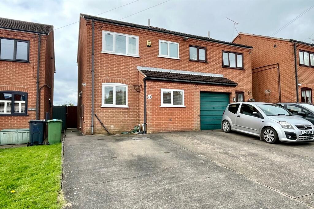 2 bedroom semidetached house for sale in Laund Avenue, Belper