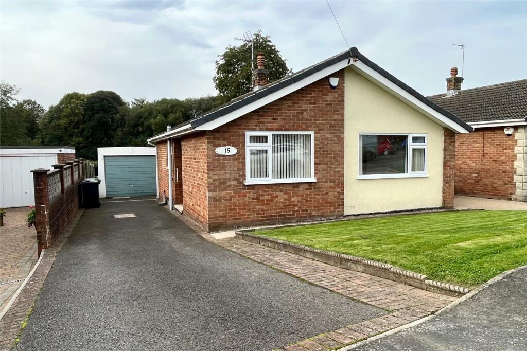 2 bedroom bungalow for sale in Ladywood Avenue, Belper, Derbyshire, DE56