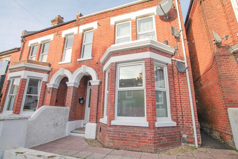 Main image of property: Flat 1, 10 Ordnance Road, Southampton