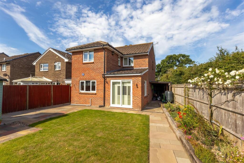 Main image of property: Old Street, Stubbington, Fareham