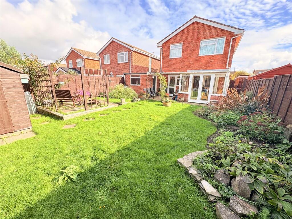 Main image of property: Link Way, Stubbington,Fareham