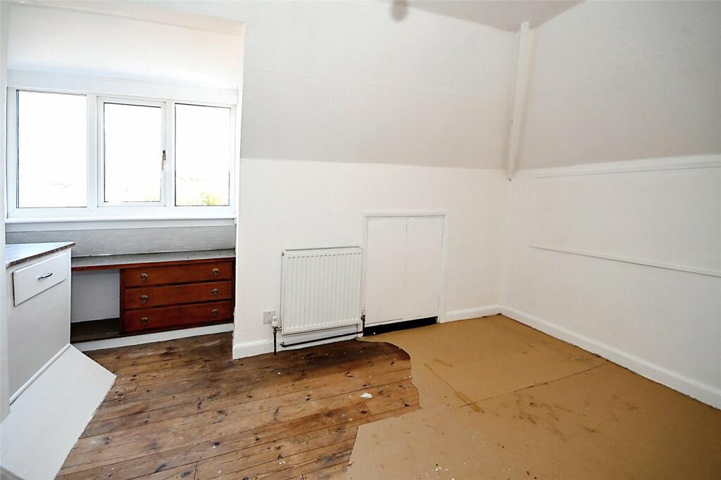 3 bedroom bungalow for sale in Grantham Road, Bracebridge Heath