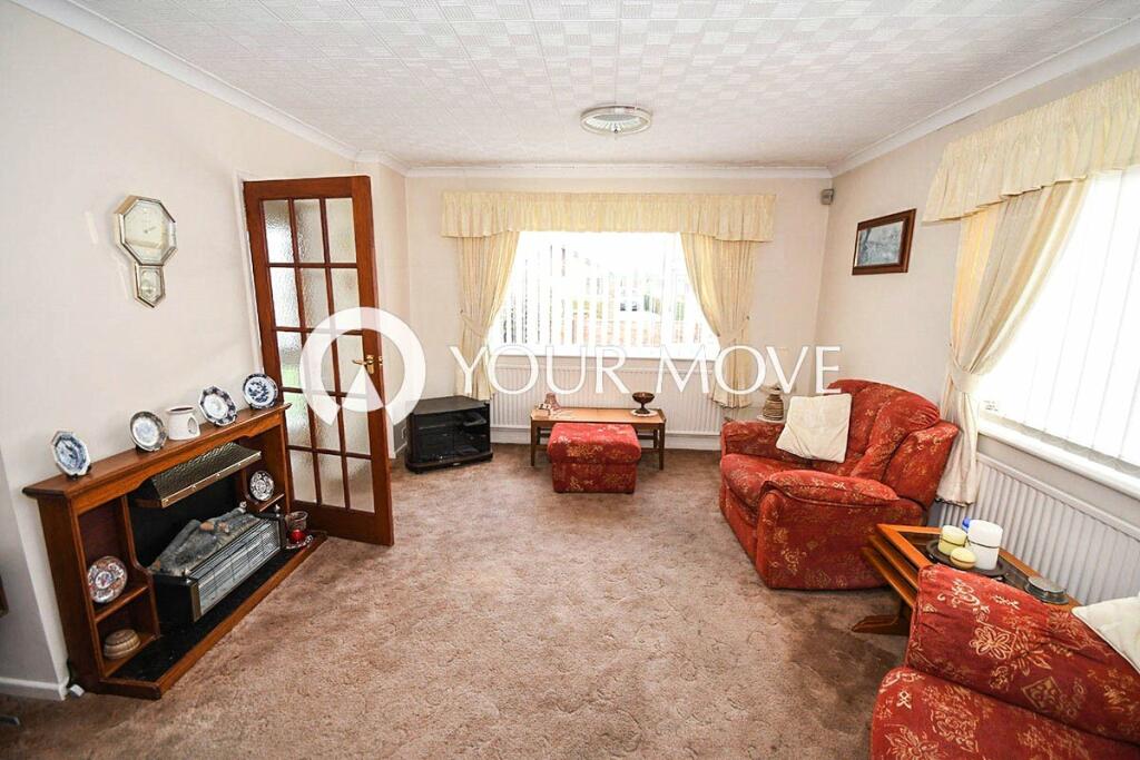 3 bedroom bungalow for sale in Westfield Avenue, North Greetwell