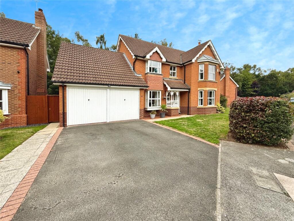 Main image of property: Frome Close, Lincoln, Lincolnshire, LN6