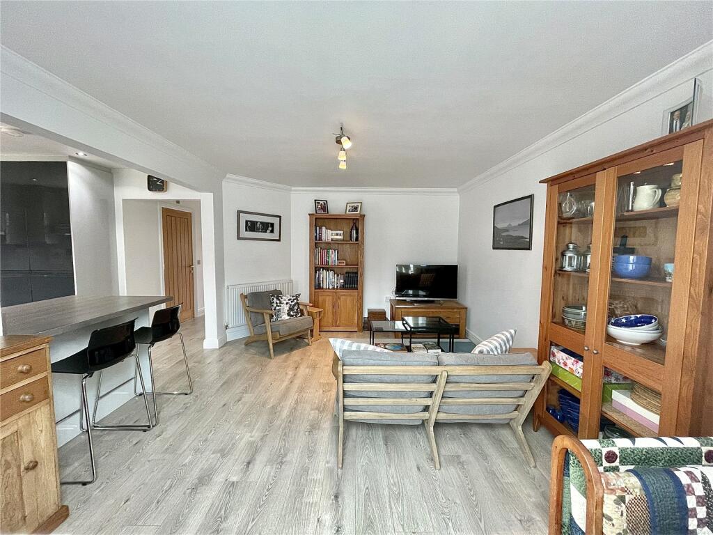 4 bedroom detached house for sale in Loweswater Close, Waddington