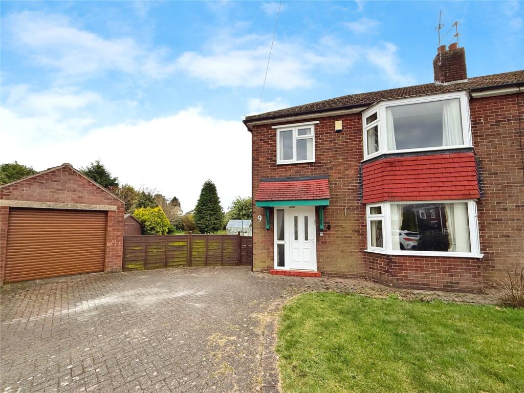 Main image of property: Filey Close, North Hykeham, Lincoln, Lincolnshire, LN6