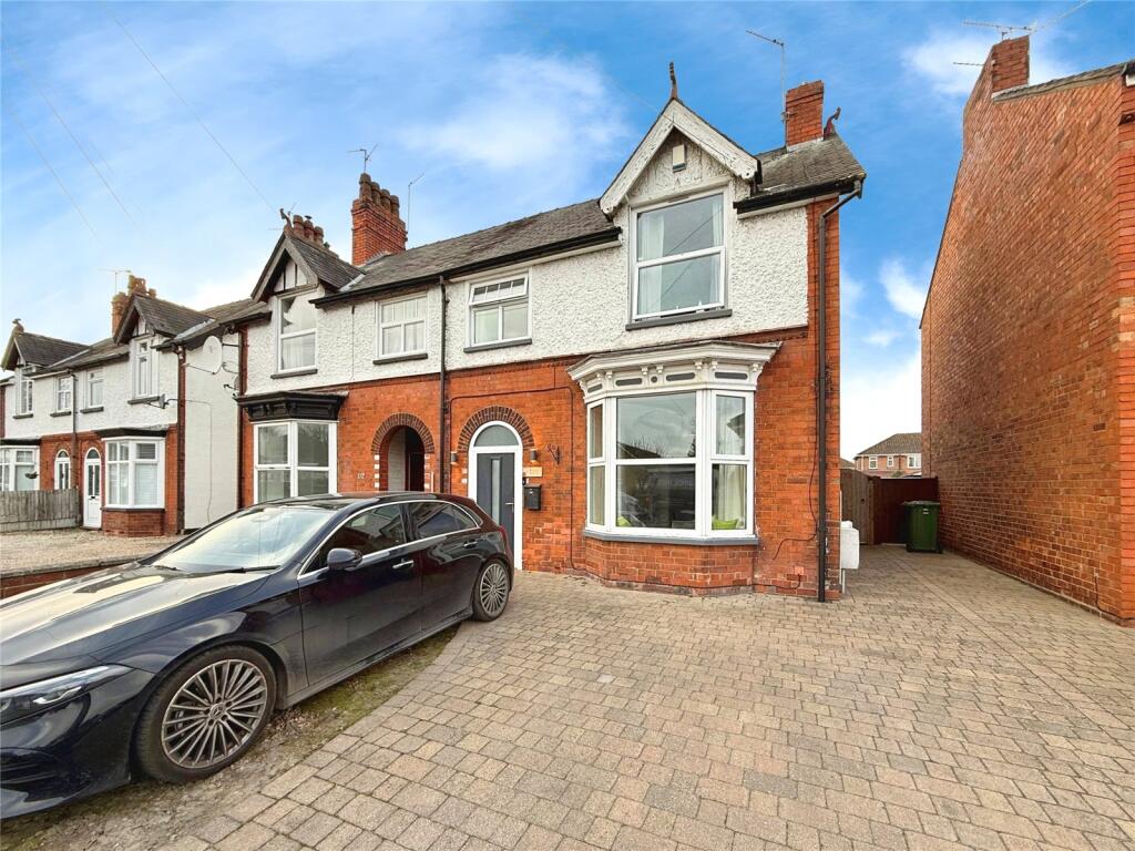 Main image of property: Hykeham Road, Lincoln, Lincolnshire, LN6