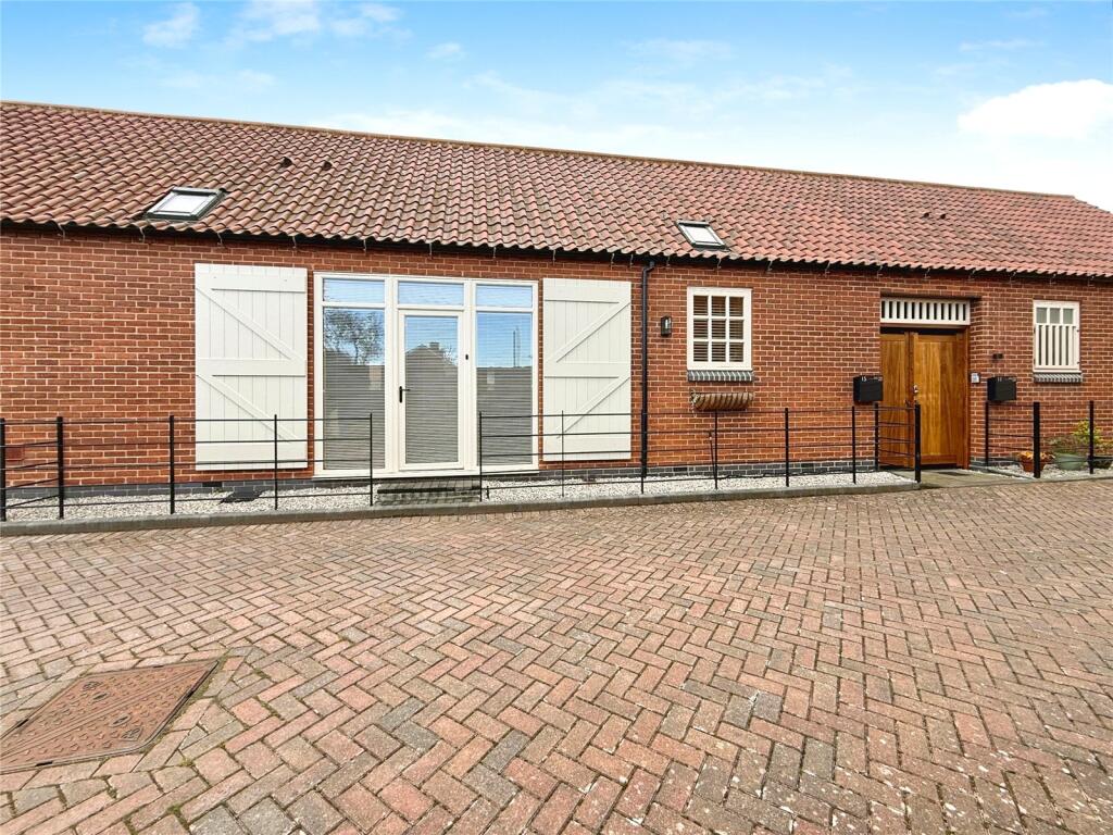 Main image of property: Ash Tree Way, Bassingham, Lincoln, Lincolnshire, LN5