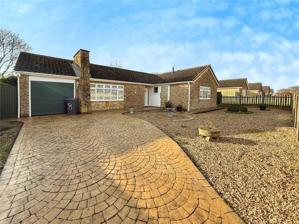 Main image of property: Derwent Close, North Hykeham, Lincoln, Lincolnshire, LN6