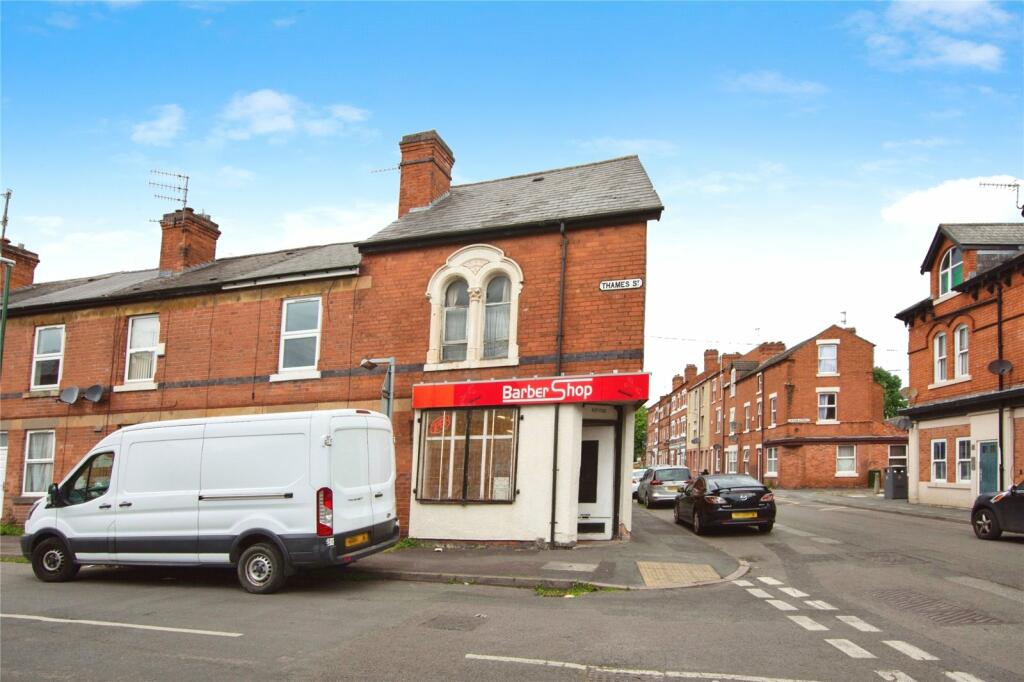 Main image of property: Commercial Road, Nottingham, Nottinghamshire, NG6