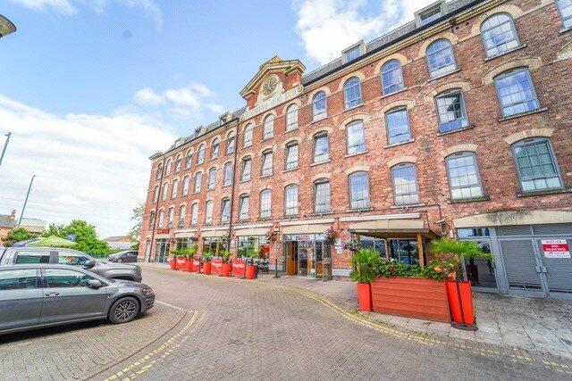 Main image of property: Queens Road, Nottingham, Nottinghamshire, NG2