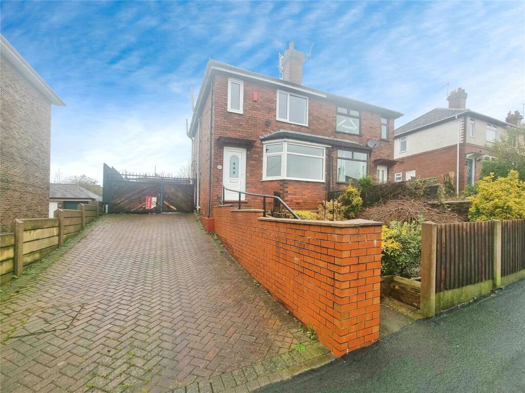 2 bedroom semi-detached house for sale in Broadway, Stoke-on-Trent, Staffordshire, ST3