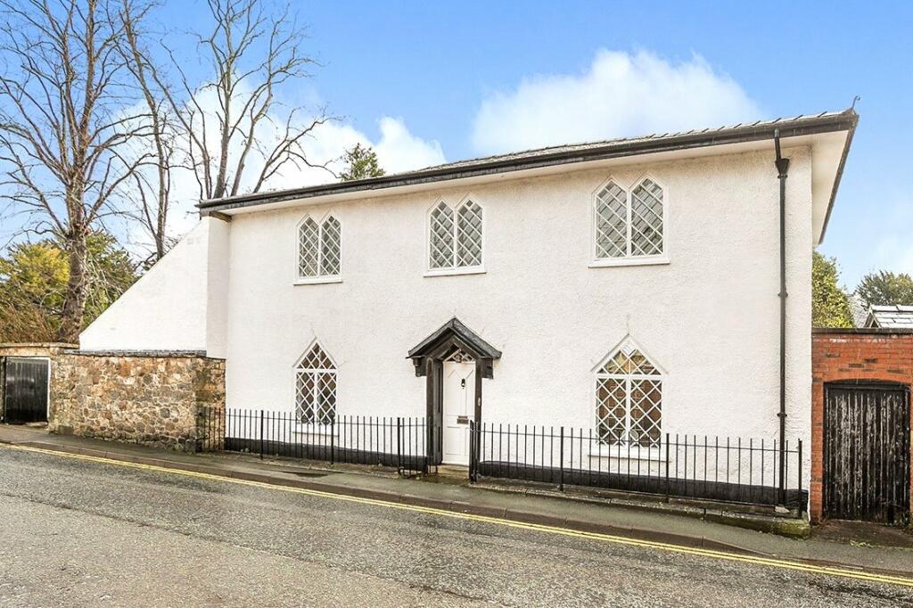 4 bedroom detached house for sale in Welsh Walls, Oswestry, Shropshire, SY11