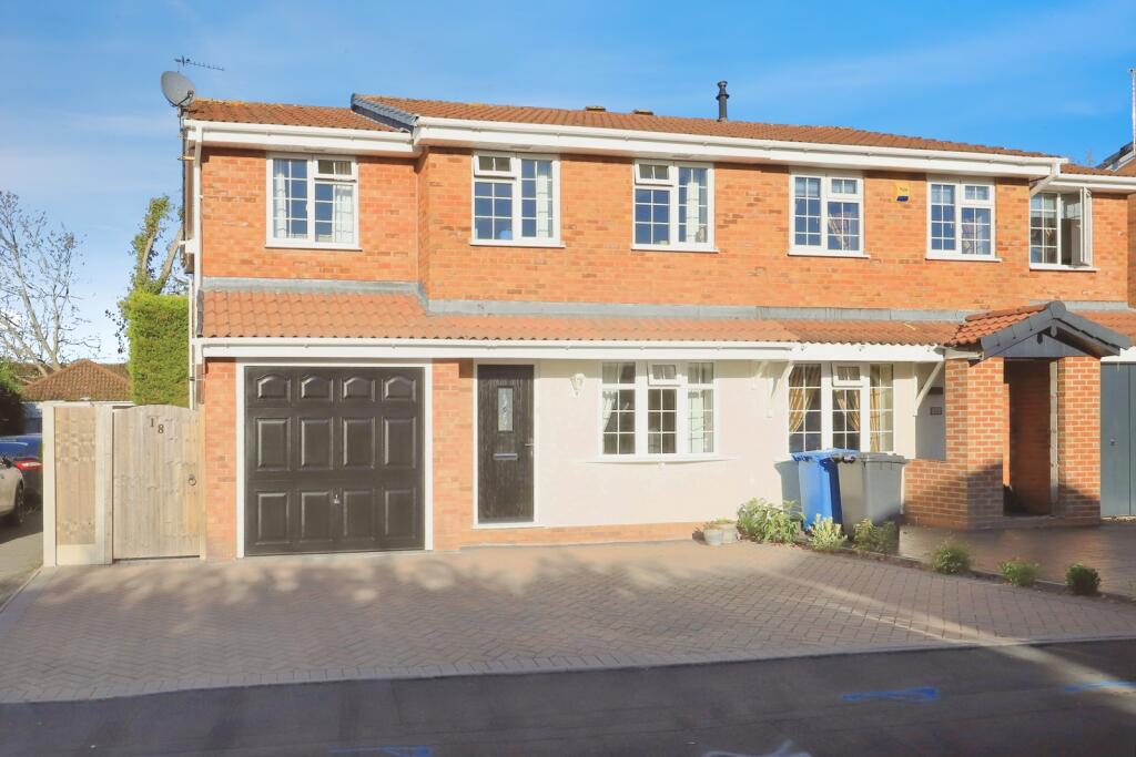 Main image of property: Ennerdale Drive, Perton, Wolverhampton, Staffordshire, WV6