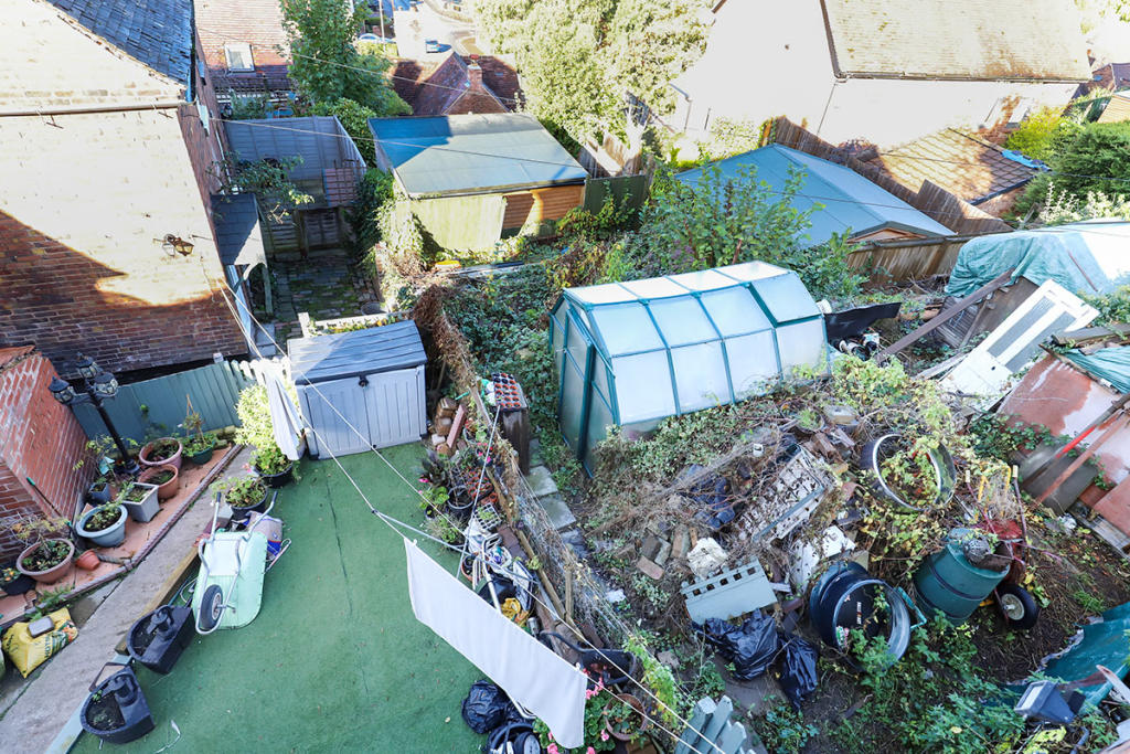 3 bedroom detached house for sale in Bernards Hill, Bridgnorth