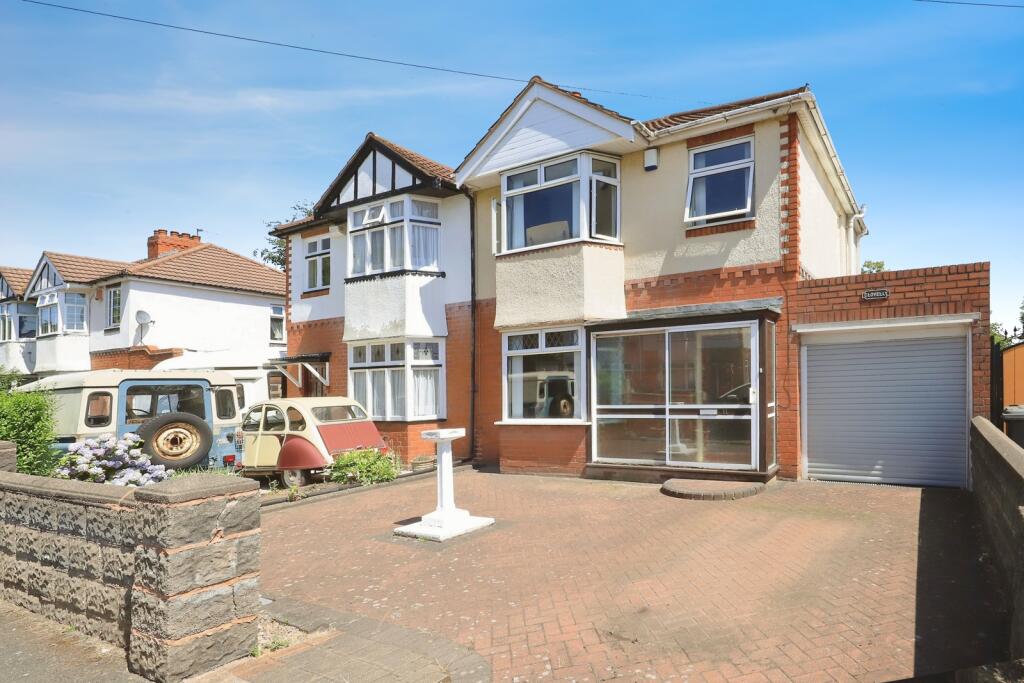 Main image of property: Plascom Road, Wolverhampton, West Midlands, WV1