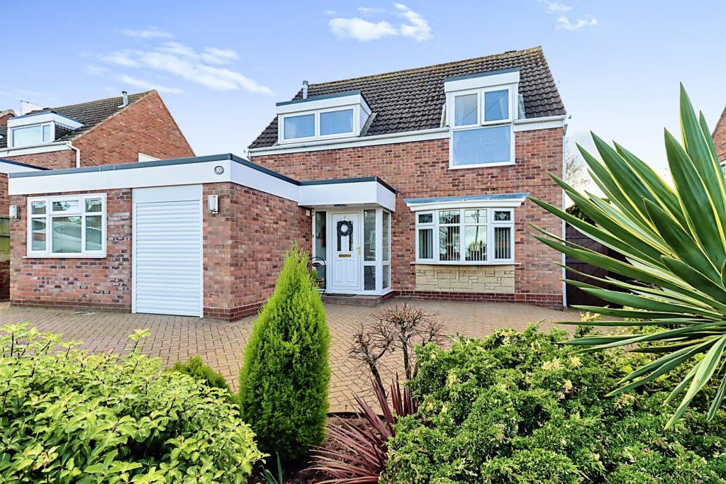 5 bedroom detached house for sale in Hampton Hill, Wellington, Telford