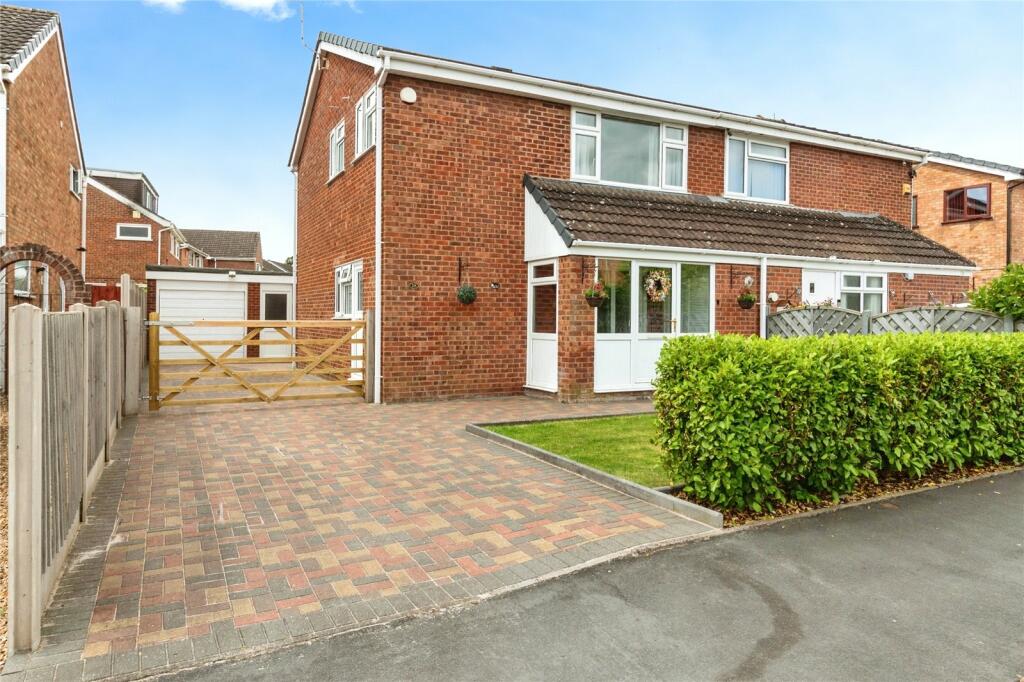 3 bedroom semidetached house for sale in Wheatfield Drive, Shifnal