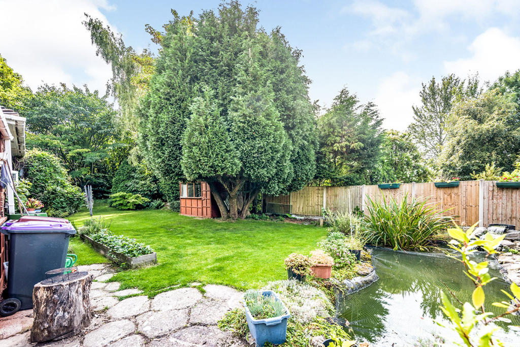 3 bedroom bungalow for sale in Park Lane, Old Park, Telford, TF3