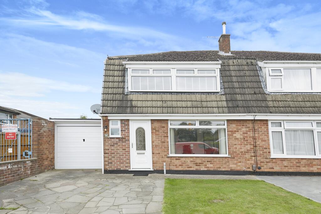 3 bedroom semidetached house for sale in Jordan Avenue, Stretton
