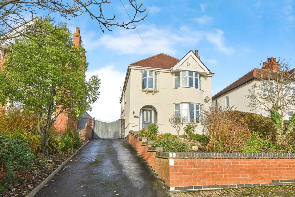 Main image of property: Henhurst Hill, Burton-on-Trent, Staffordshire, DE13