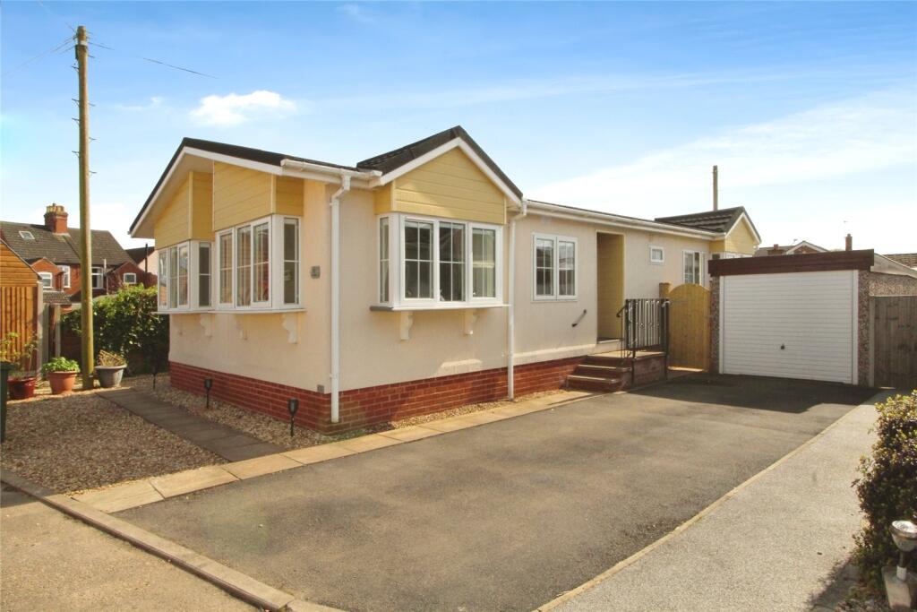 Main image of property: Melbourne Road, Ibstock, Leicestershire, LE67