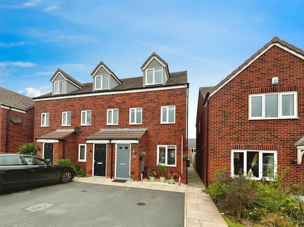 Main image of property: Peacock Gardens, East Leake, Loughborough, Nottinghamshire, LE12