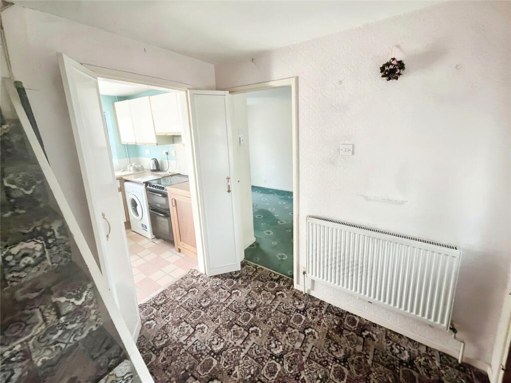 Additional property image - Dark Lane, Bedworth, Warwickshire, CV12