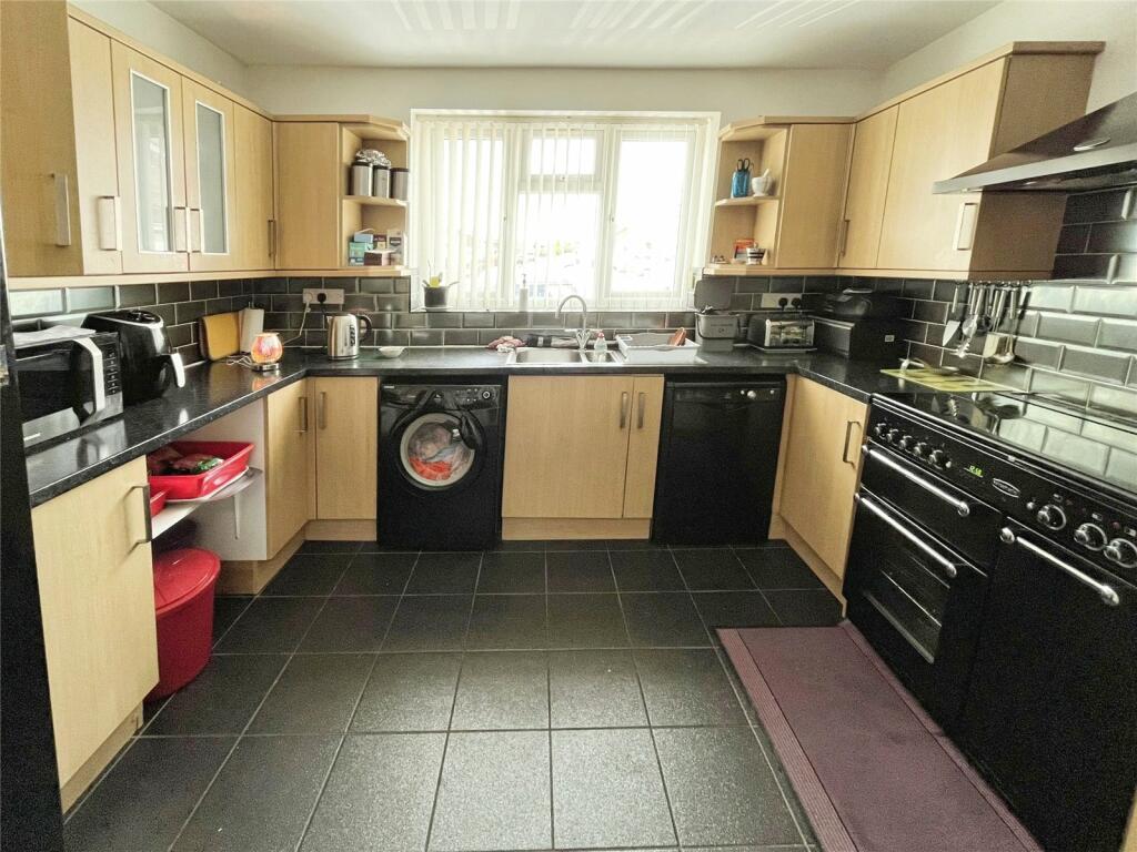 Additional property image - Larchwood Road, Exhall, Coventry, Warwickshire, CV7