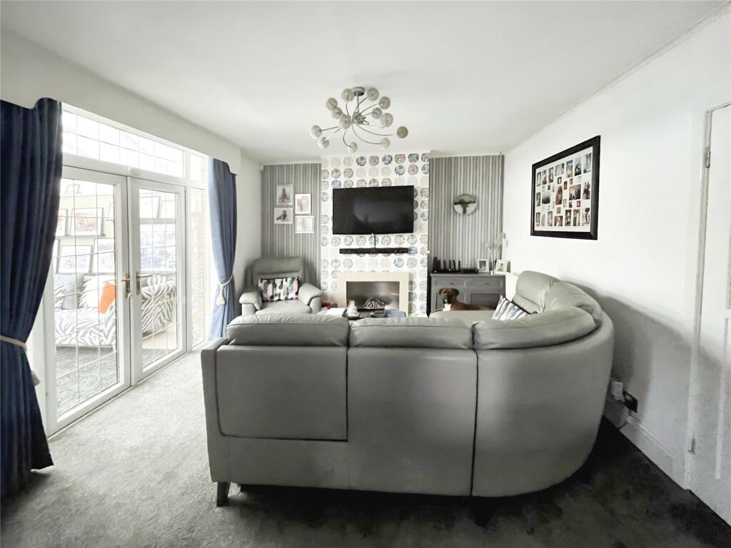 Additional property image - Rye Piece Ringway, Bedworth, Warwickshire, CV12