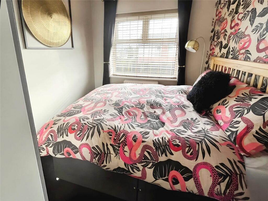 Additional property image - Rye Piece Ringway, Bedworth, Warwickshire, CV12