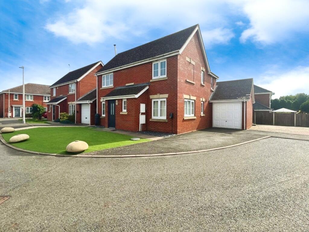 Main image of property: The Leys, Bedworth, Warwickshire, CV12