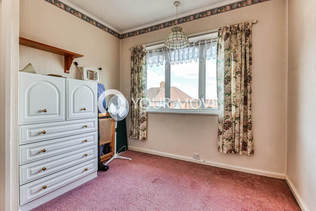 3 bedroom semidetached house for sale in Queensway, Barwell, Leicester