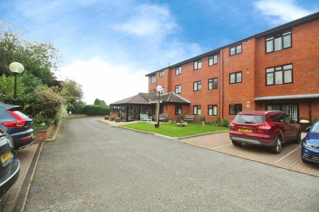 2 bedroom retirement property for sale in Ashby Road, Hinckley ...