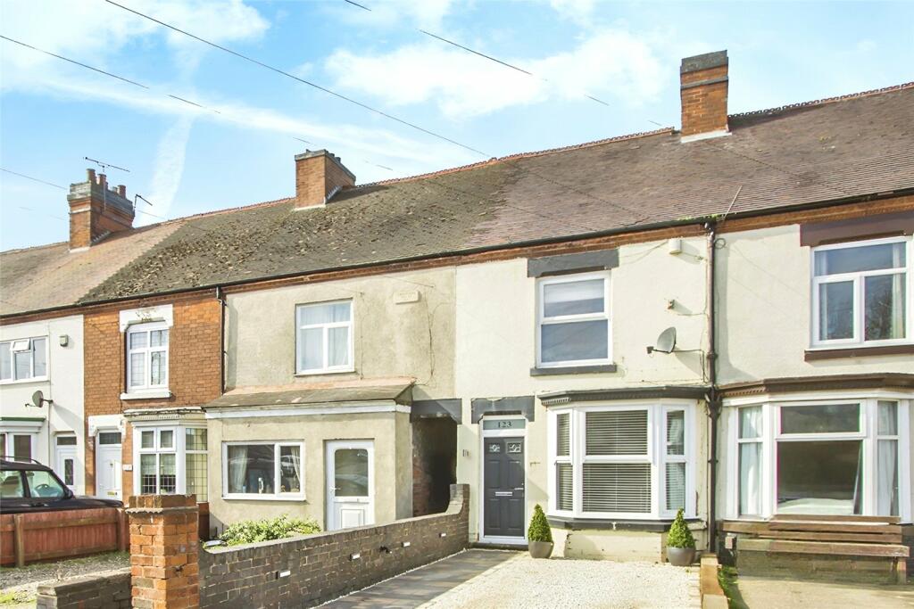 3 bedroom terraced house for sale in Kirkby Road, Barwell, Leicester