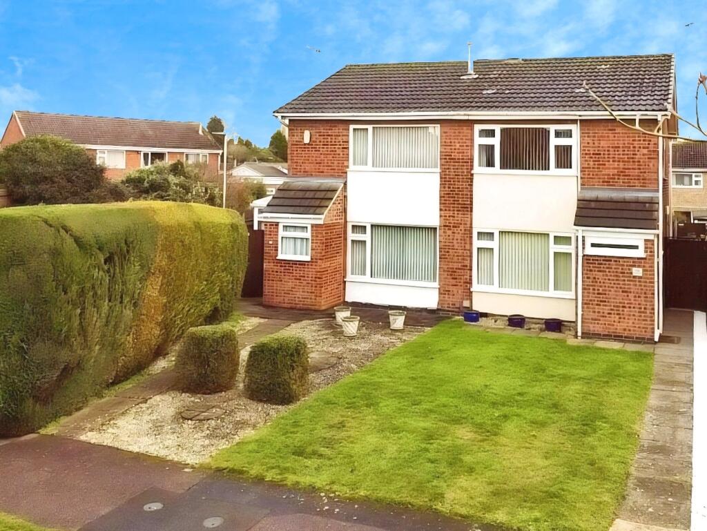 Main image of property: Outlands Drive, Hinckley, Leicestershire, LE10