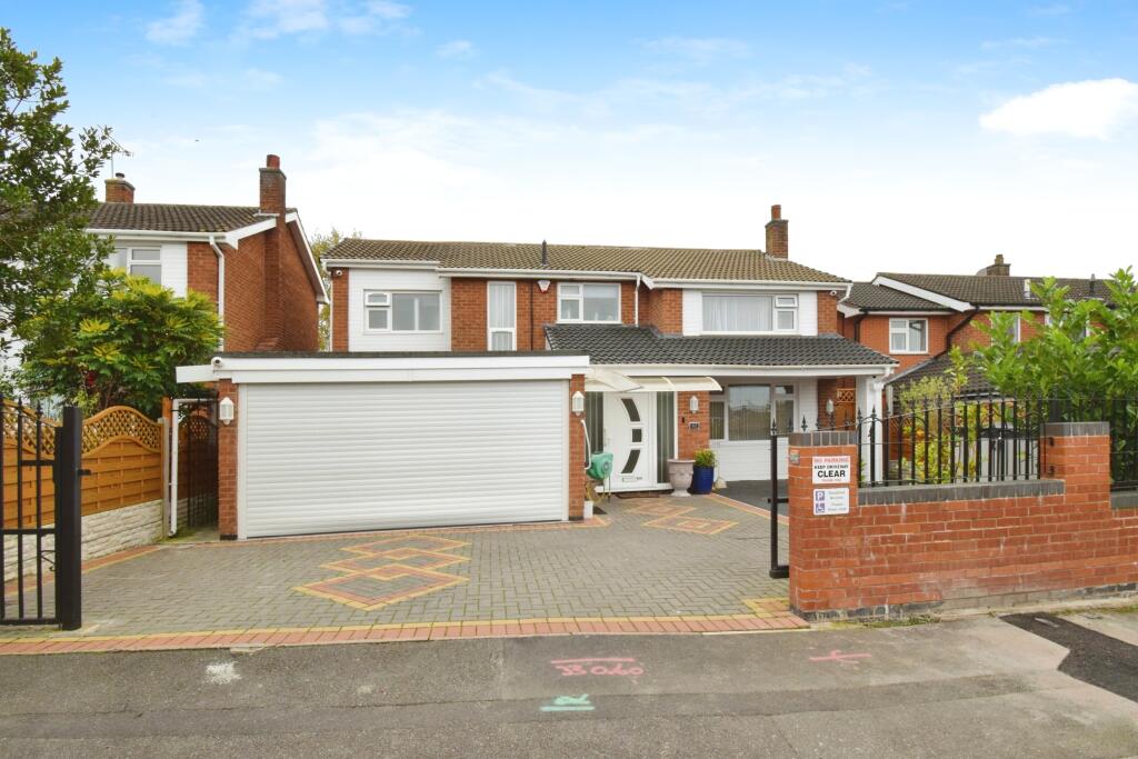 Main image of property: Windrush Drive, Oadby, Leicester, Leicestershire, LE2