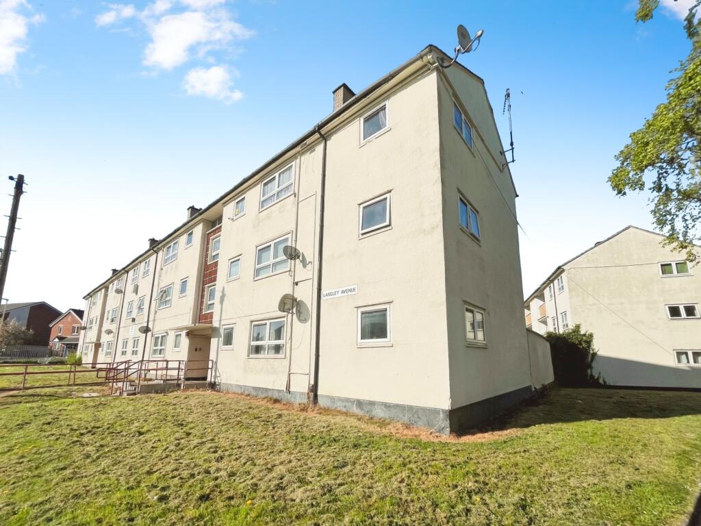 Main image of property: Langley Avenue, Leicester, LE4
