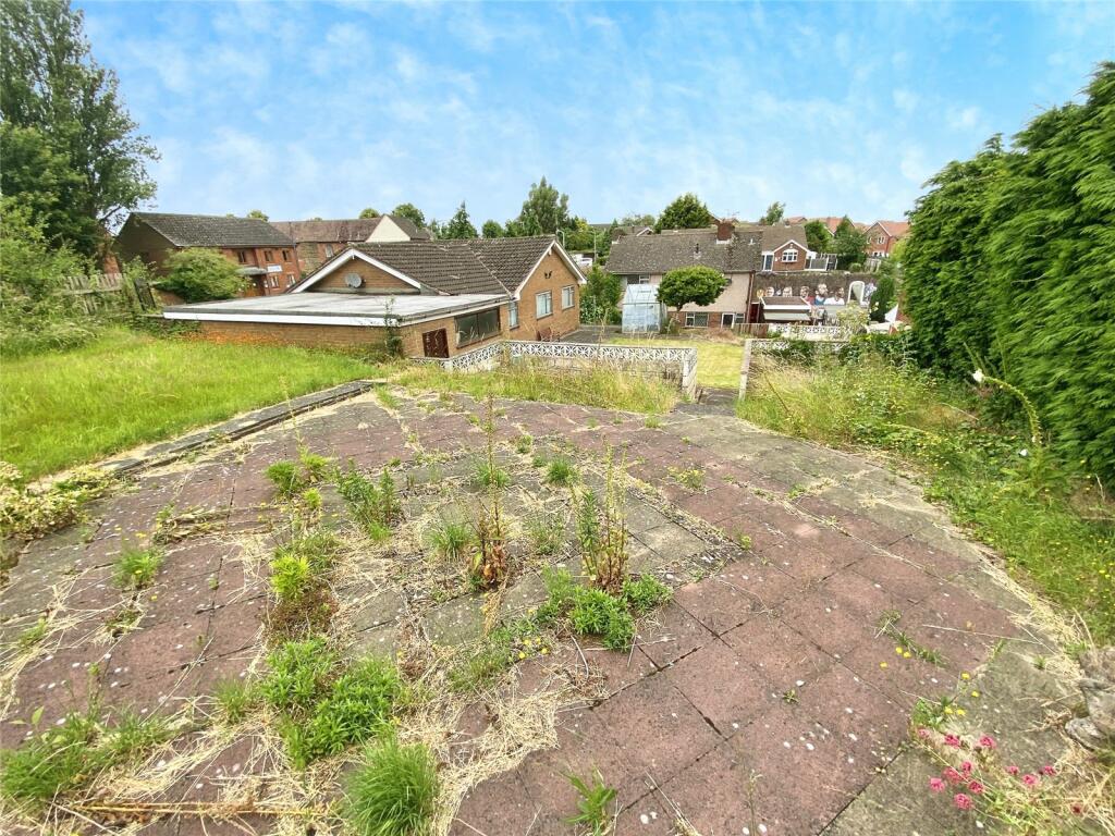 Additional property image - College Street, Nuneaton, Warwickshire, CV10