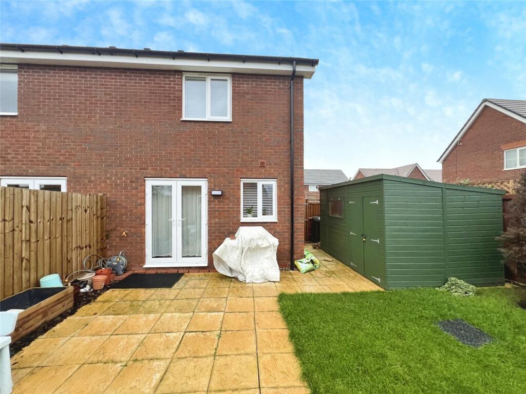 Additional property image - Parliament Drive, Nuneaton, Warwickshire, CV11