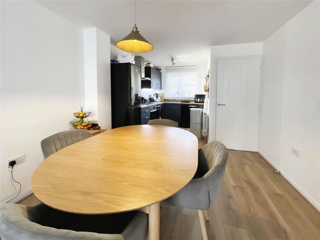 Additional property image - Parliament Drive, Nuneaton, Warwickshire, CV11