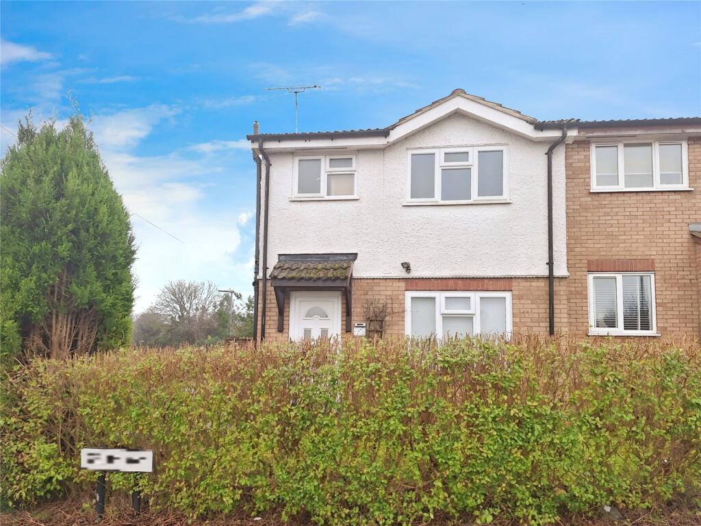 Main image of property: Selby Way, Nuneaton, Warwickshire, CV10